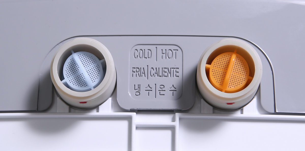 LG WF-T8582 8.5kg Top Load Washing Machine hero image