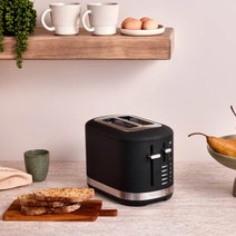 KitchenAid 2 Slice Toaster Cast Iron Black 5KMT2109ABK hero image