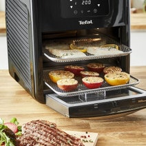 Tefal Easy Fry Oven & Grill 9 in 1 Air Fryer FW5018 hero image