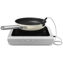 Smeg Portable Induction Hob White PIC01WHMAU hero image