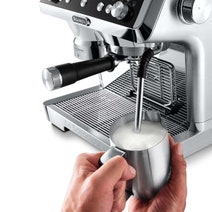 DeLonghi La Specialista Prestigio Manual Coffee Machine Stainless Steel EC9355M hero image