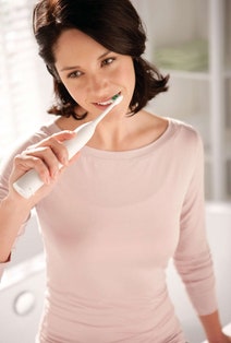 Philips HX9112-02 Sonicare FlexCare Platinum Sonic Electric Toothbrush hero image