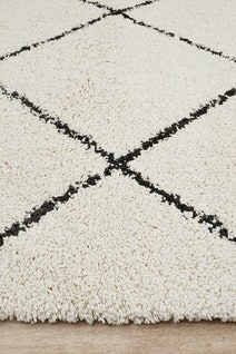 Rug Culture Saffron Medium White Rug 230X160CM - SAF22WHT230X160 hero image
