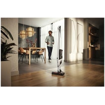 Miele Triflex HX2 Racer Cordless Stick Vacuum Lotus White 11827180 hero image