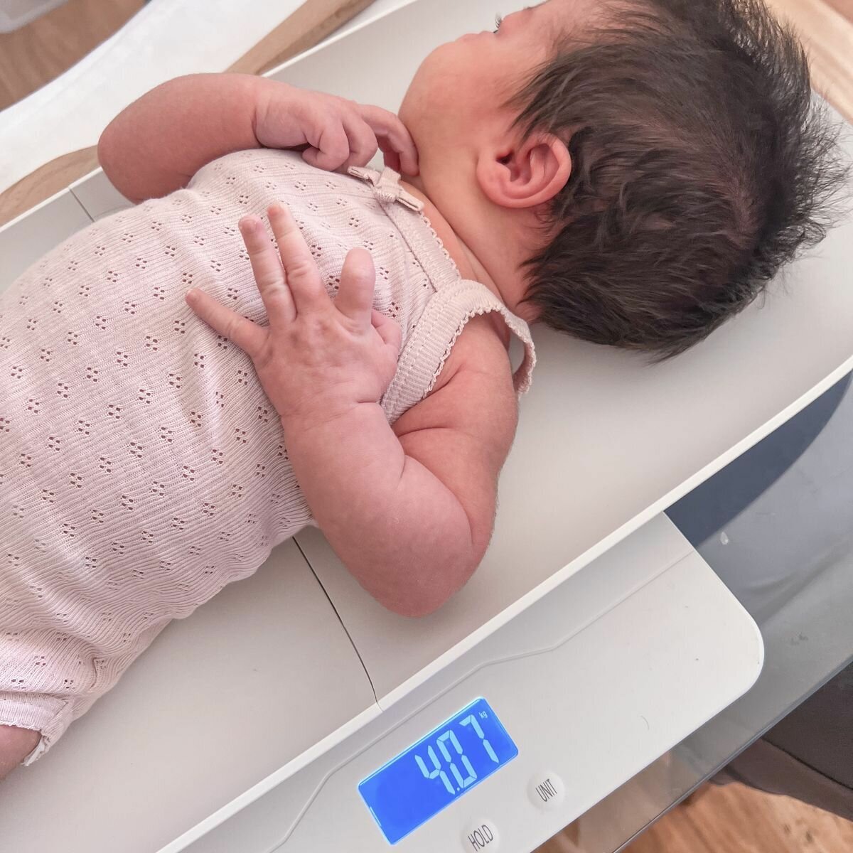 Oricom Digital Baby Scales DS1100 hero image