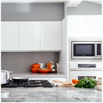 Linarie 25L Built In Flatbed Microwave Oven/Grill with Trim Kit LJMO25GXBI hero image