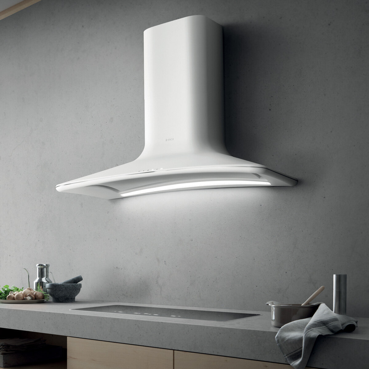 White canopy rangehood 2025