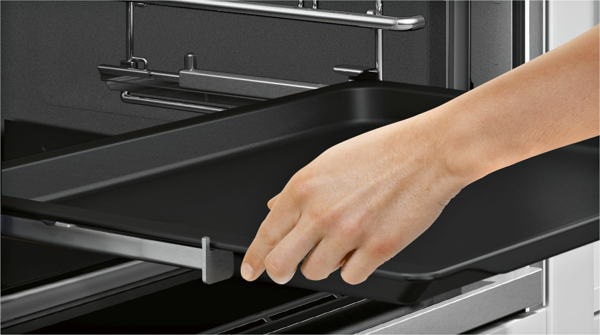 NEFF B48FT78H0B 60cm Built-In Combi-Steam Oven hero image