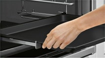 NEFF B48FT78H0B 60cm Built-In Combi-Steam Oven hero image