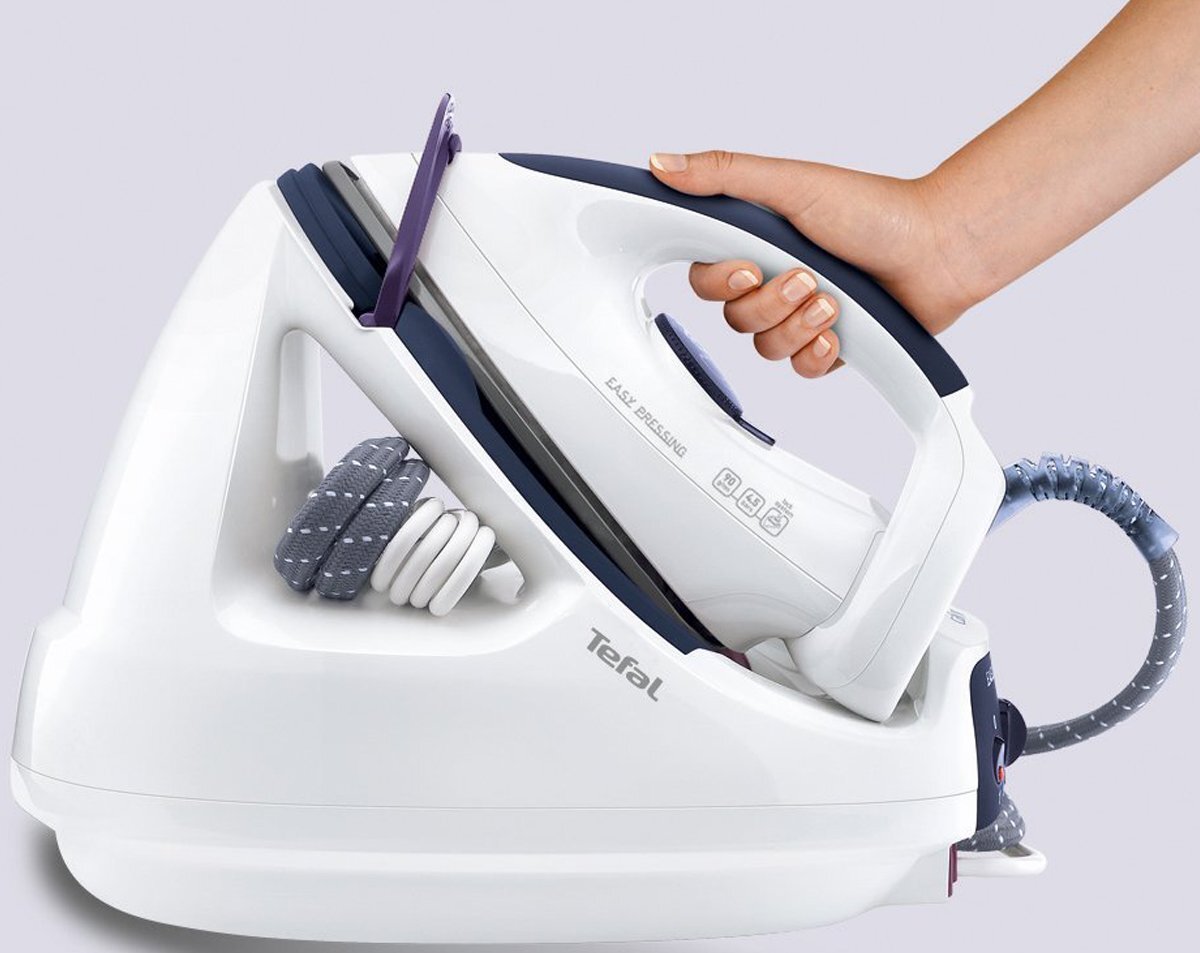 Tefal easy pressing steam generator iron store