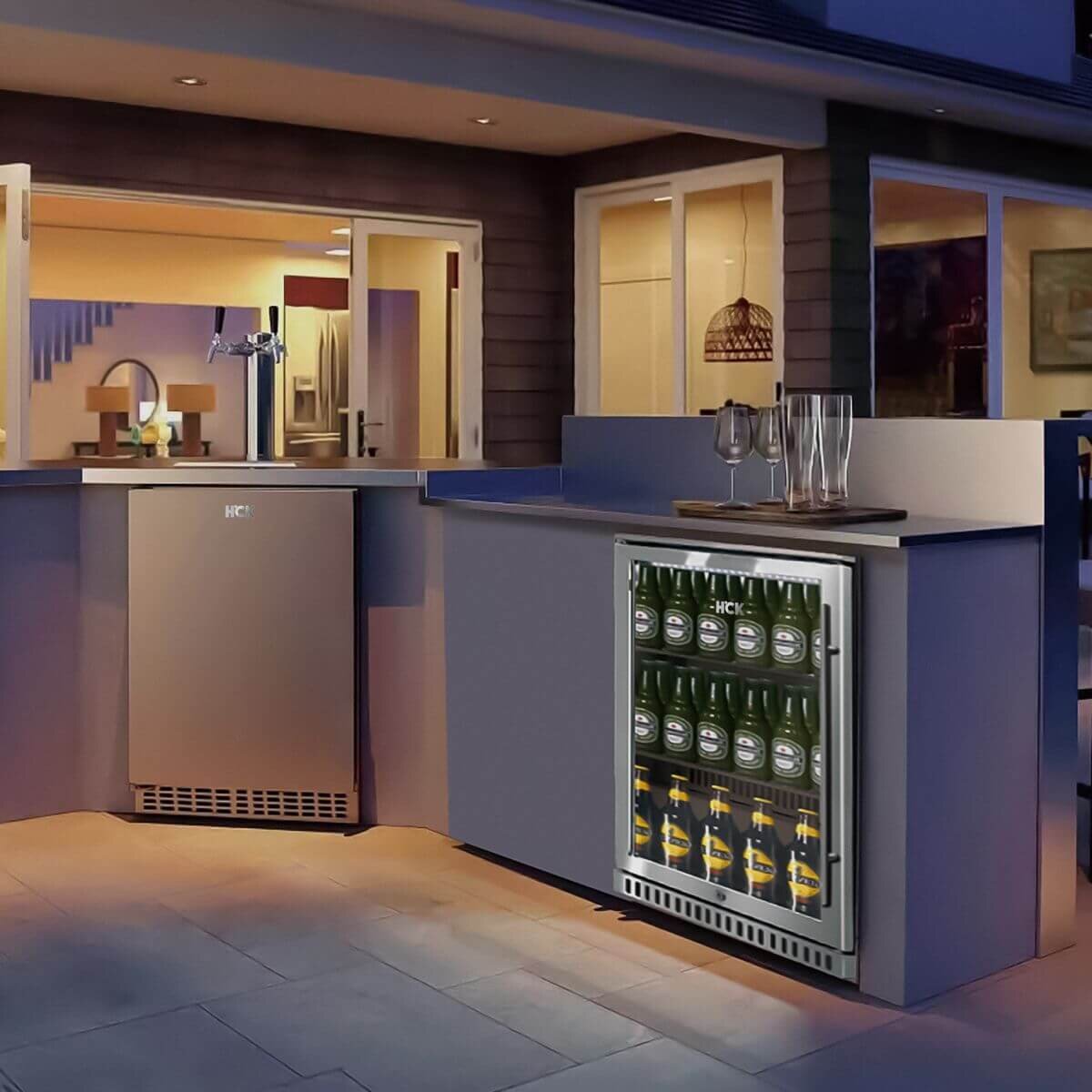 Napoleon 118L Single Door Alfresco Fridge Left Hinge NAPSDLH hero image
