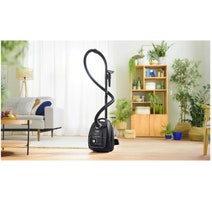 Bosch Series 4 Bagged Vacuum Cleaner Black BGL38BA3AU hero image