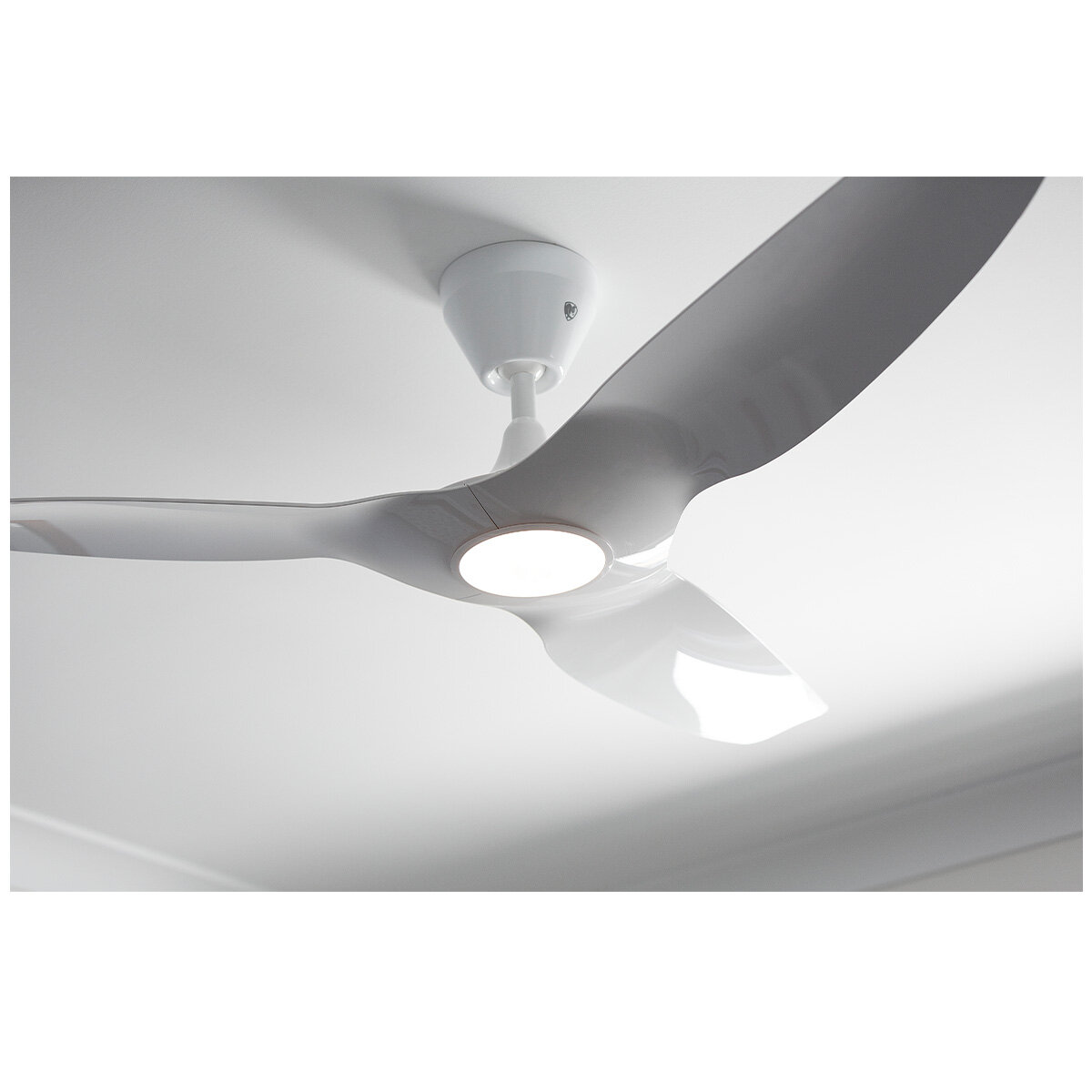 Big Ass Fans Haiku L White 52 Inch Ceiling Fan with LED 1595mm Drop Tube HAIKULW521595MMLED hero image