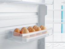 Westinghouse 530L Bottom Mount Fridge WBE5304SAL hero image