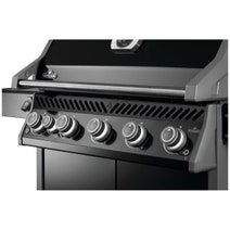 Napoleon Rogue Pro 625 5 Burner LPG Freestanding BBQ RP625SIBPK-2-AU hero image