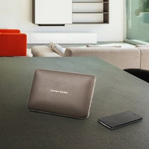 Harman Kardon HKESQUIRE2GLD Esquire 2 Portable Speaker hero image