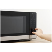 Panasonic 29Ltr 1000-Watt Inverter Microwave Black with Stainless Steel Trim- NN-SD38QSQPQ hero image