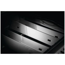 Napoleon Rogue XT 625 LPG Gas 5 Burner Grill with Infrared Side Burner RXT625SIBPK-1-AU hero image