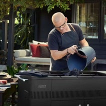EVERDURE HUB Charcoal BBQ with Rotisserie Black HBCE2BB hero image