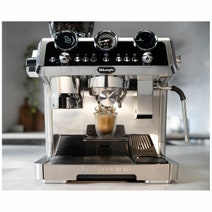 DeLonghi La Specialista Maestro Premium Manual Pump Coffee Machine Metal EC9865M hero image