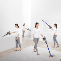 Dyson V11 Advanced Cordless Vacuum Cleaner 479334-01 hero image