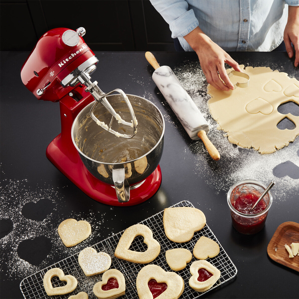 Kitchenaid queen store of hearts mixer