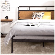 Zinus Queen Santa Fe Metal and Wood Bed Frame with Footboard AU-SFBF-BR-Q hero image