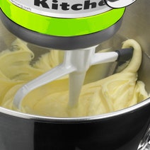 KitchenAid 91045FLEXBONUS Artisan KSM150 Stand Mixer with Flex Edge Beater hero image