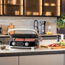 Smeg 50s Style Countertop Multifunctional Grill Black MGF01BLAU hero image