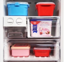 Westinghouse 254L Upright Frost Free Freezer WFB2804WA hero image