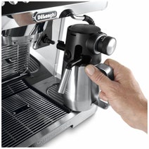 DeLonghi La Specialista Maestro Manual Coffee Machine EC9665M hero image