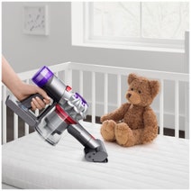 Dyson V8 Car-Boat Handheld Vacuum 586122-01 hero image