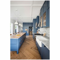 Turner Hastings Novi 85 X 46 Fine Fireclay Double Bowl Butler Sink Gloss White NO85FS hero image