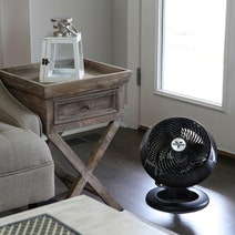 Vornado 660 Large Air Circulator Black 71660 hero image