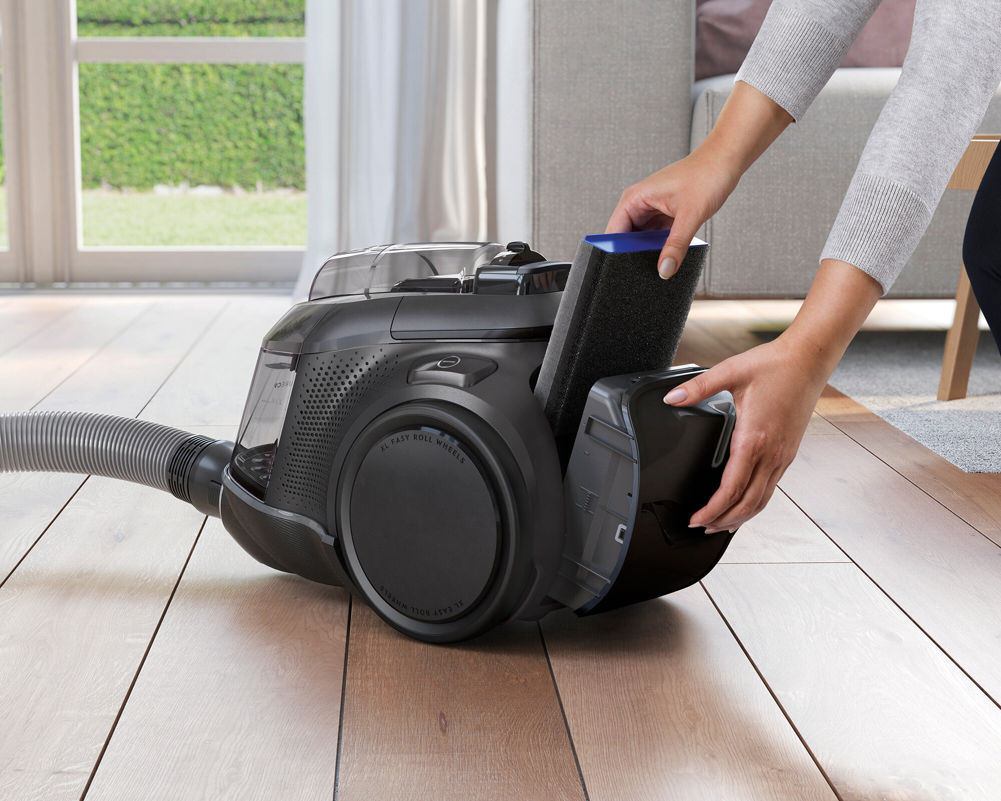 Electrolux Pure C9 Origin Bagless Vacuum Cleaner PC914IGT