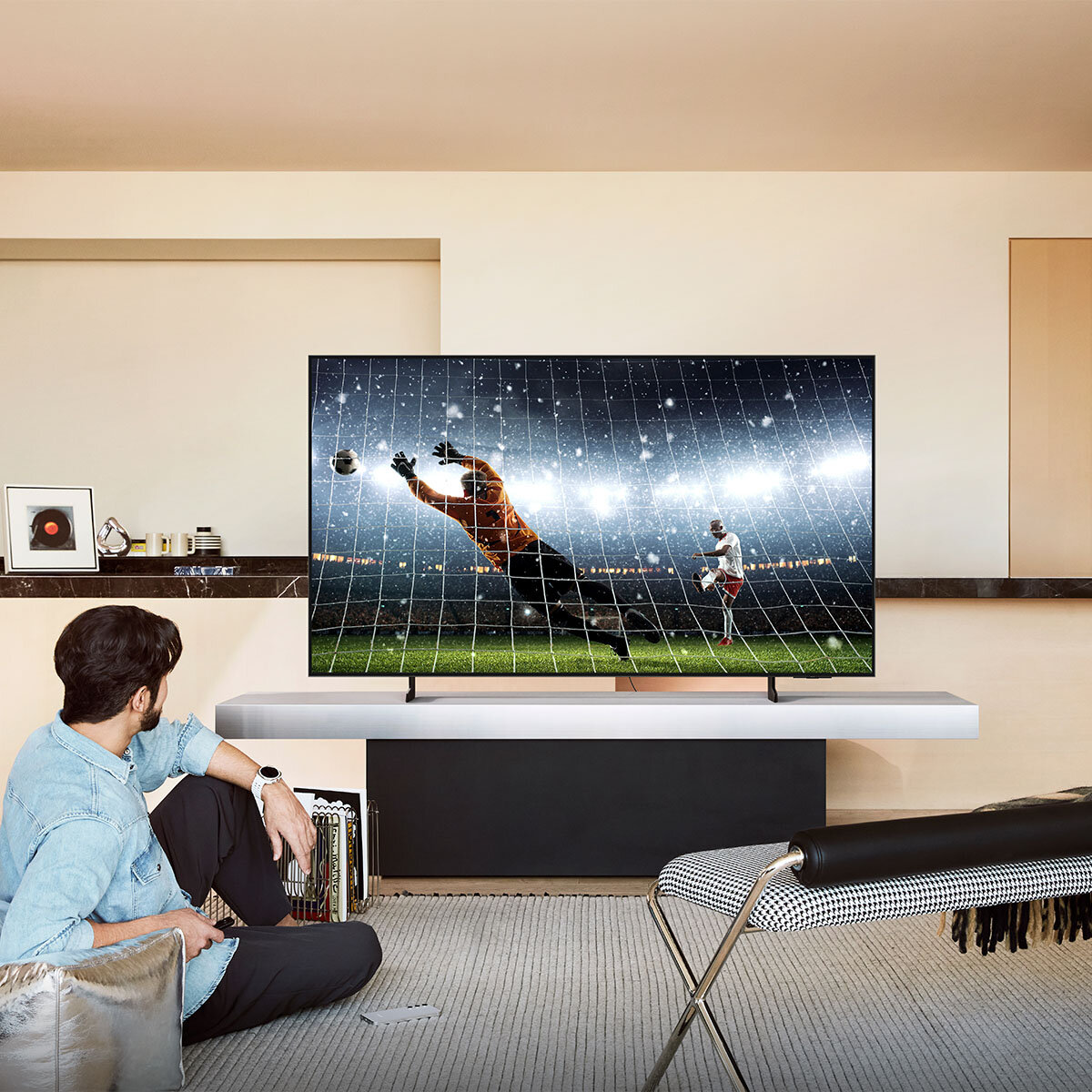 Samsung 55 Inch S85F OLED 4K Smart AI TV QA55S85FAEXXY [2025] hero image