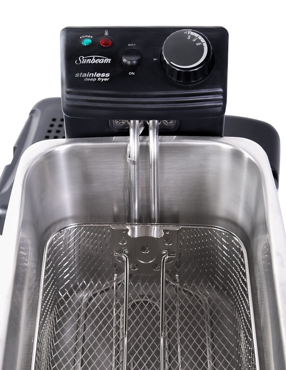 Sunbeam DF6300 Deep Fryer hero image
