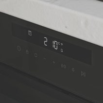 Haier 90cm 600 Series Built-in Pyrolytic Oven Black HWO90S17TPB3 hero image