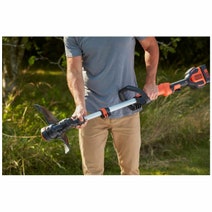 Black & Decker 36V 33cm Strimmer String Trimmer BCSTE636L1-XE hero image
