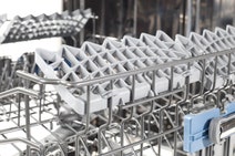 Westinghouse WSF6608X Freestanding Dishwasher hero image