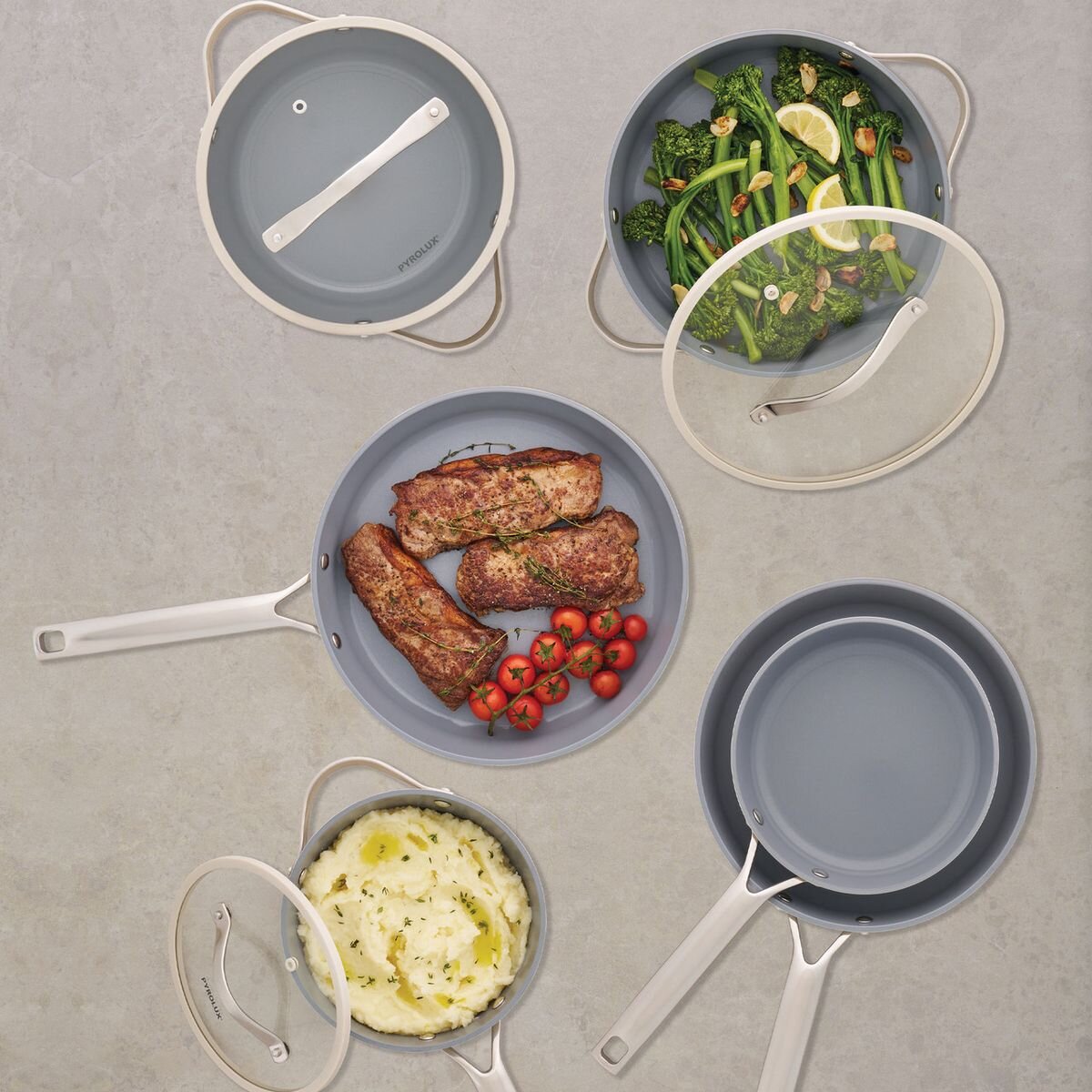 Pyrolux 28cm Chef Pan 4.1Litre Denim 11529 hero image