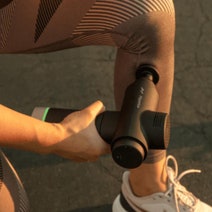 Hypervolt 2 Massage Gun 53200038-00 hero image