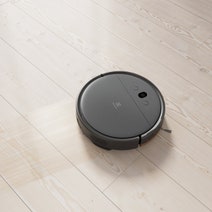 Electrolux UltimateHome 300 Robotic Vacuum + Mop & Camera EFR31223 hero image