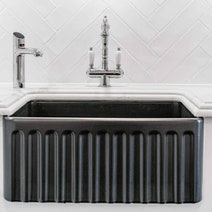 Turner Hastings Novi 60 x 46 Fine Fireclay Single Bowl Butler Sink Matte Black NO60FS-MB hero image