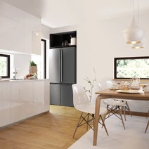 Westinghouse 541L Dark Stainless Steel French Door Frost Free Fridge WQE6000BB hero image