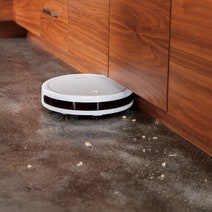 Bissell SpinWave Wet/Dry Robot Vacuum 2931F hero image