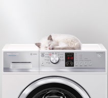 Fisher & Paykel 7.5kg WashSmart Front Load Washing Machine WH7560P2 hero image