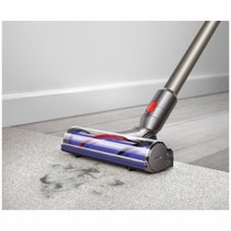 Dyson V8 Animal stick vacuum 369398-01 hero image