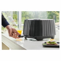 DeLonghi Ballerina 4-Slice Toaster Black CTD4003BK hero image