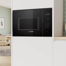 Bosch Series 6 25L Built-In 900W Microwave with Grill BEL554MB1A hero image